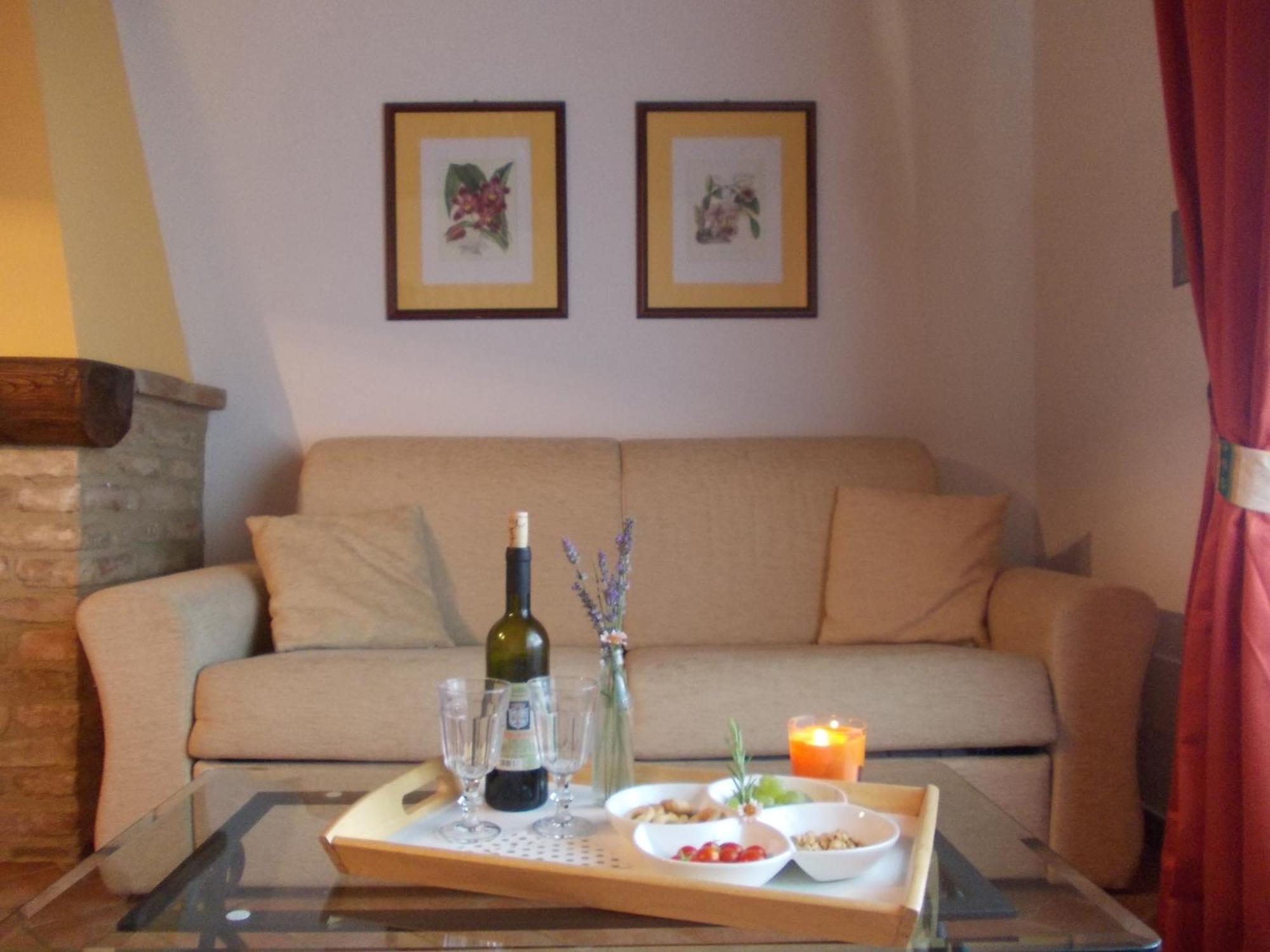 Aparthotel Poggio Al Palio San Lorenzo a Merse Zimmer foto